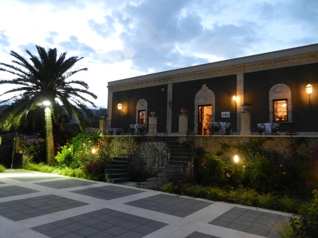 Vecchia Dimora Resort Centuripe Exterior foto